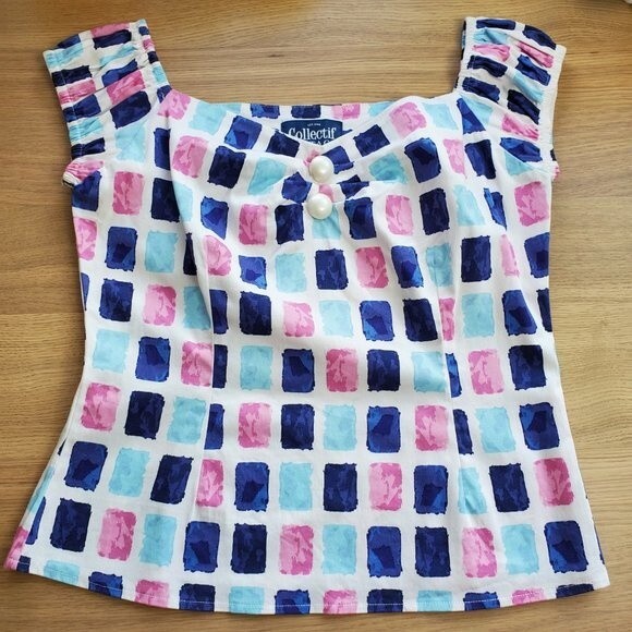 Collectif Dolores Pin-Up Blouse - Picture 6 of 12